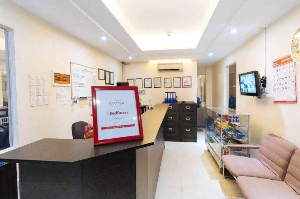 Reddoorz At Grand Apartelle Hernan Cortes Cebu ภายนอก รูปภาพ