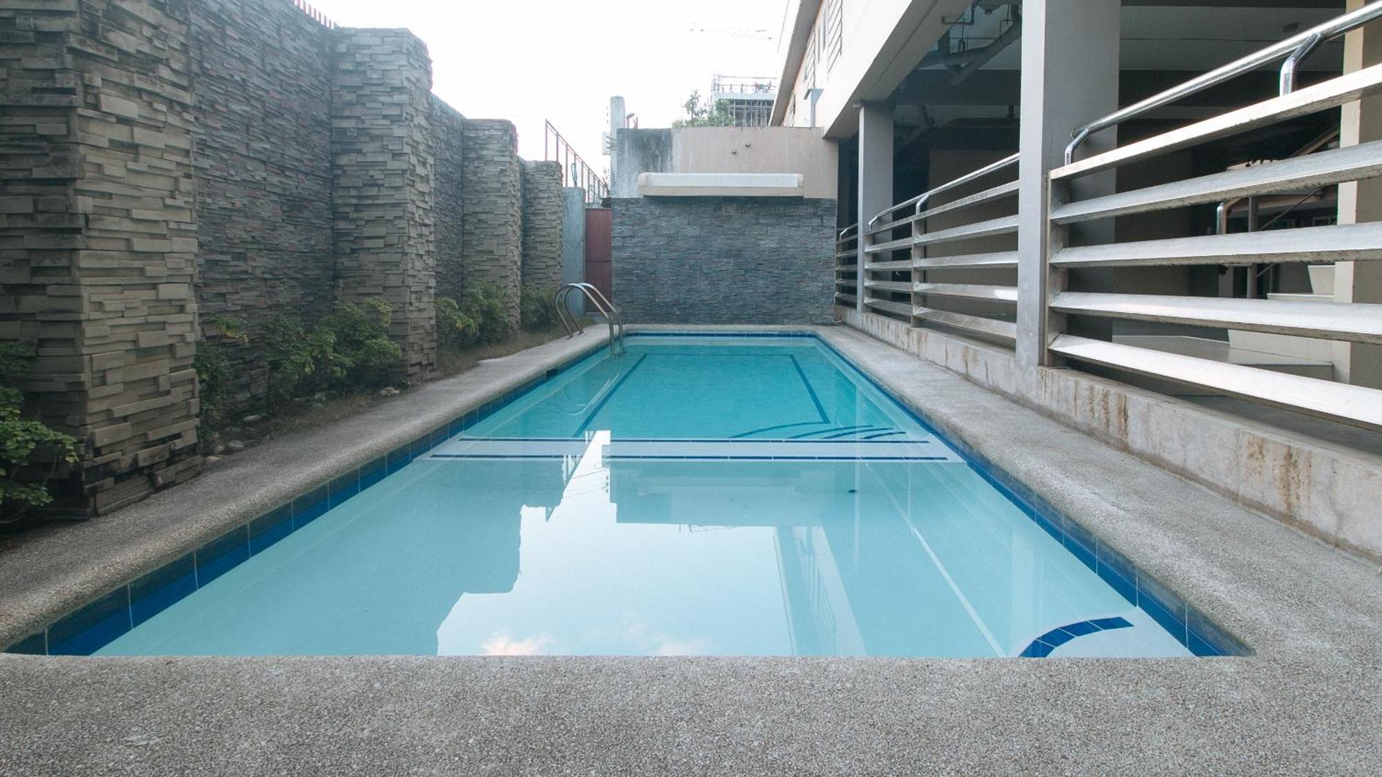 Reddoorz At Grand Apartelle Hernan Cortes Cebu ภายนอก รูปภาพ
