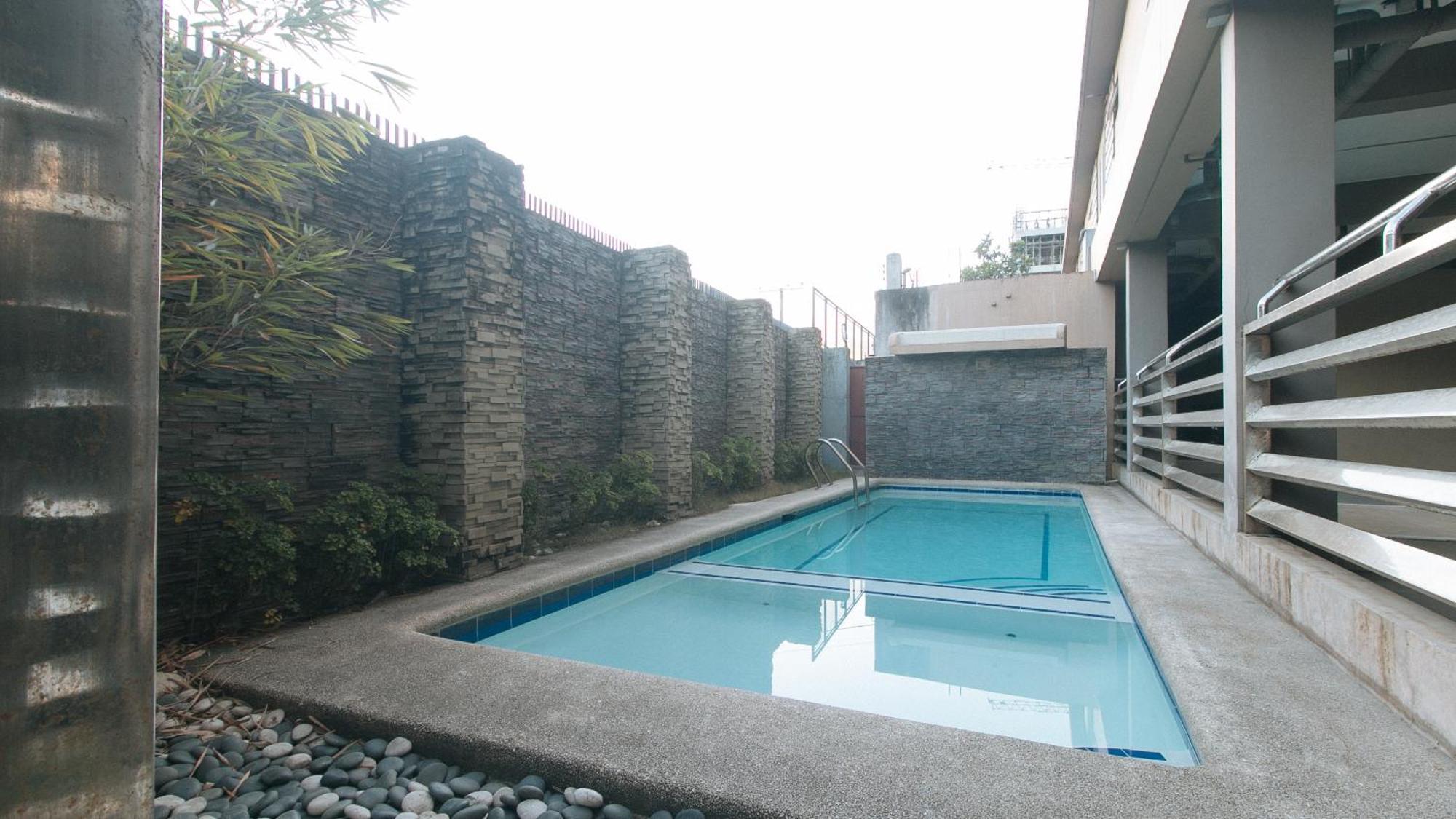 Reddoorz At Grand Apartelle Hernan Cortes Cebu ภายนอก รูปภาพ