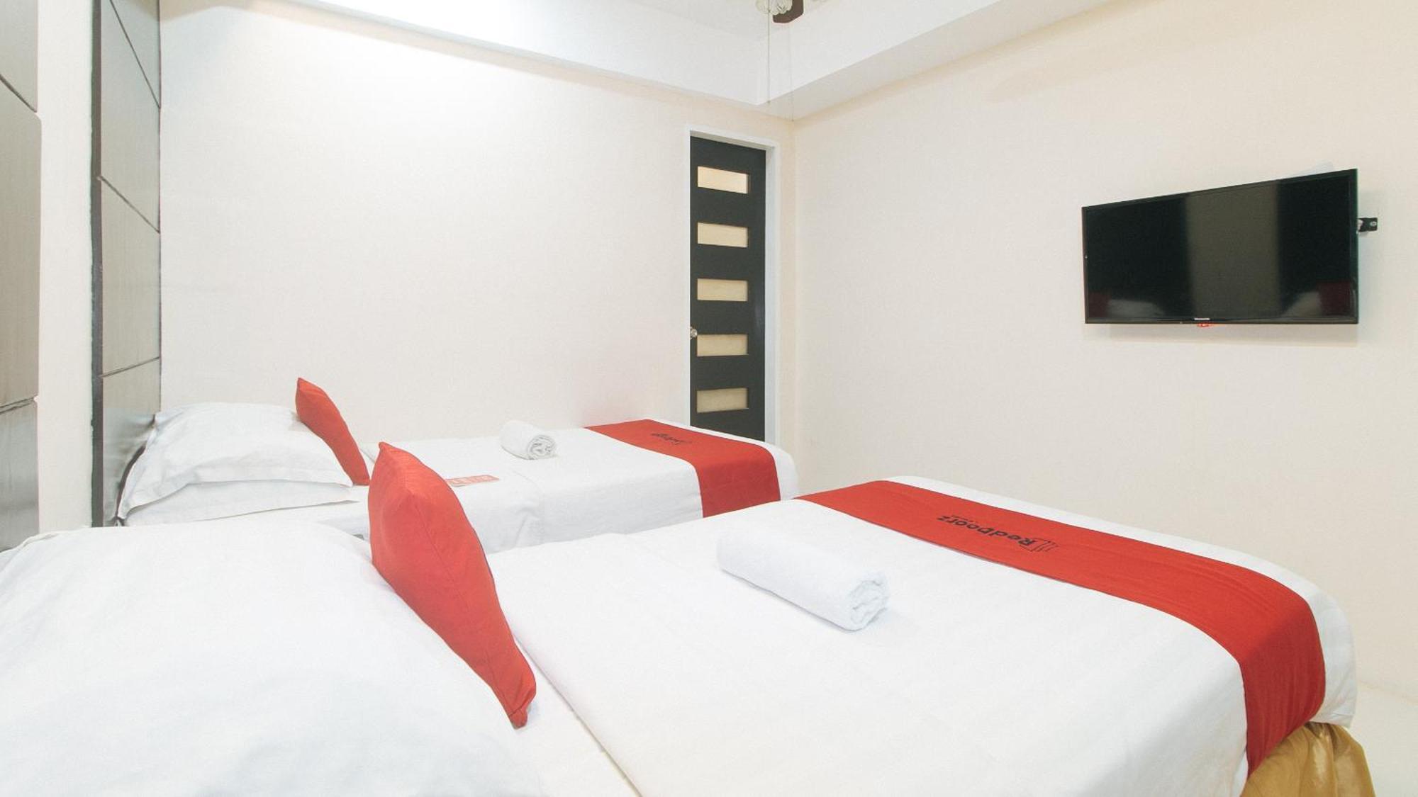 Reddoorz At Grand Apartelle Hernan Cortes Cebu ภายนอก รูปภาพ