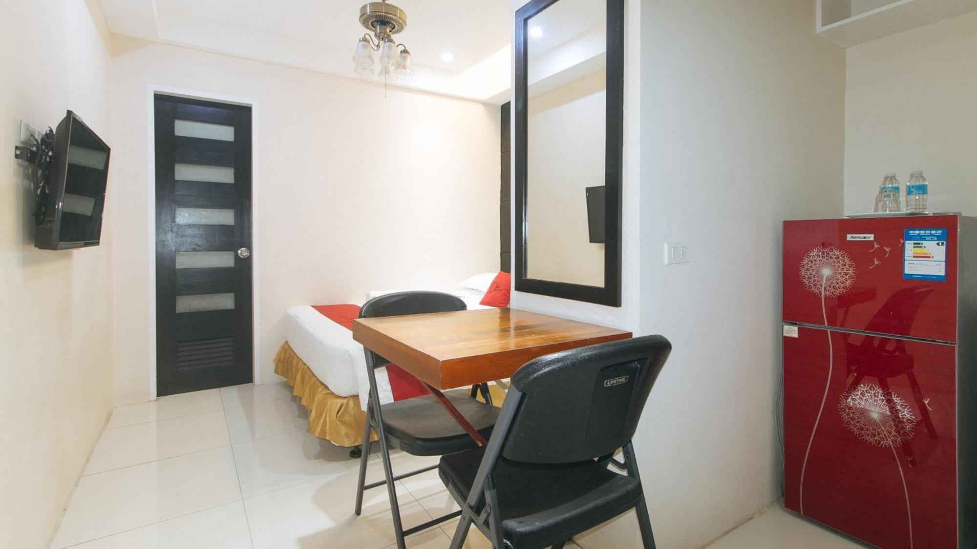 Reddoorz At Grand Apartelle Hernan Cortes Cebu ภายนอก รูปภาพ